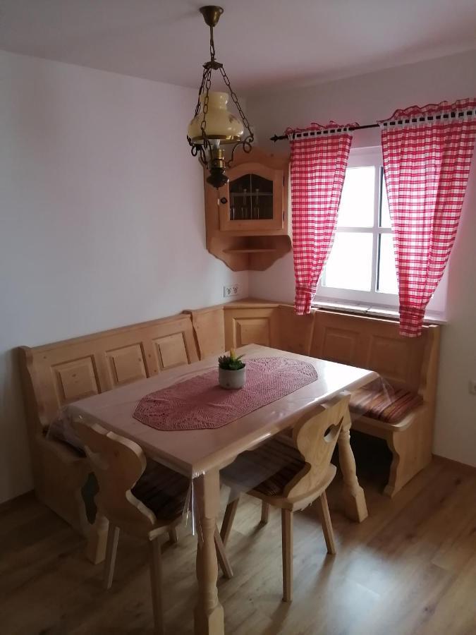 S' Kellerstoeckl Apartment Fehring Luaran gambar